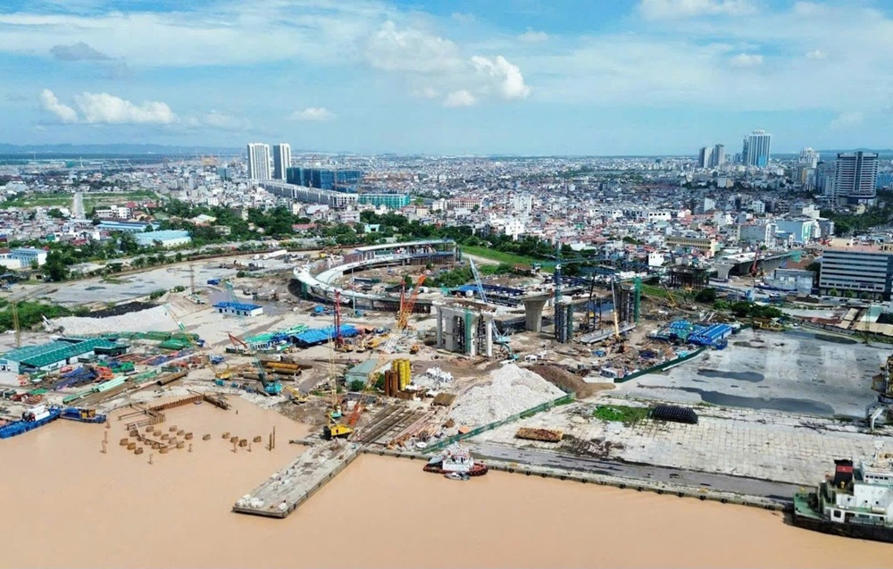 Thành phố kiên quyết không chấp nhận việc chủ đầu tư, ban quản lý không hoàn thành giải ngân vốn được giao, nhất là sau khi được điều chỉnh vốn. Ảnh: CTV