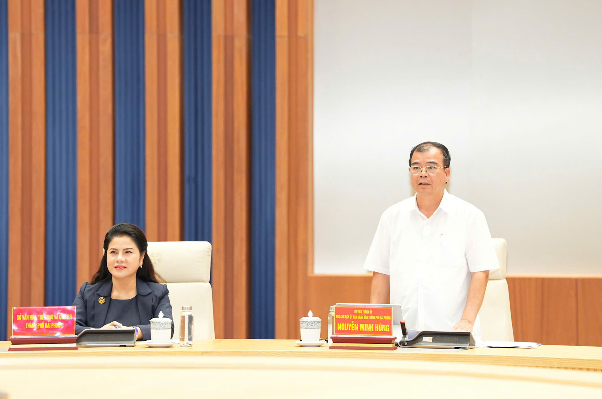 Ông Nguyễn Minh Hùng, Phó chủ tịch UBND TP. Hải Phòng phát biểu tại buổi làm việc