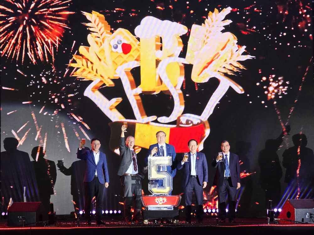 Nghi thức khai mạc Lễ hội văn hóa và ẩm thực nước Bỉ - B.Fest 2025