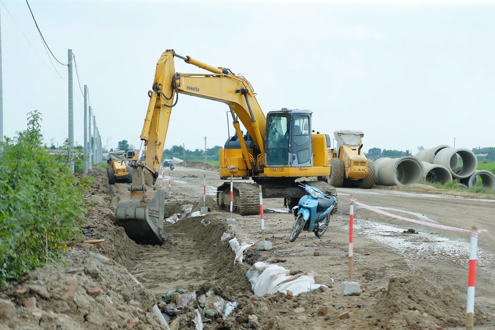 Thi công Dự án mở rộng đường dẫn cầu Hàn. Ảnh: CTV