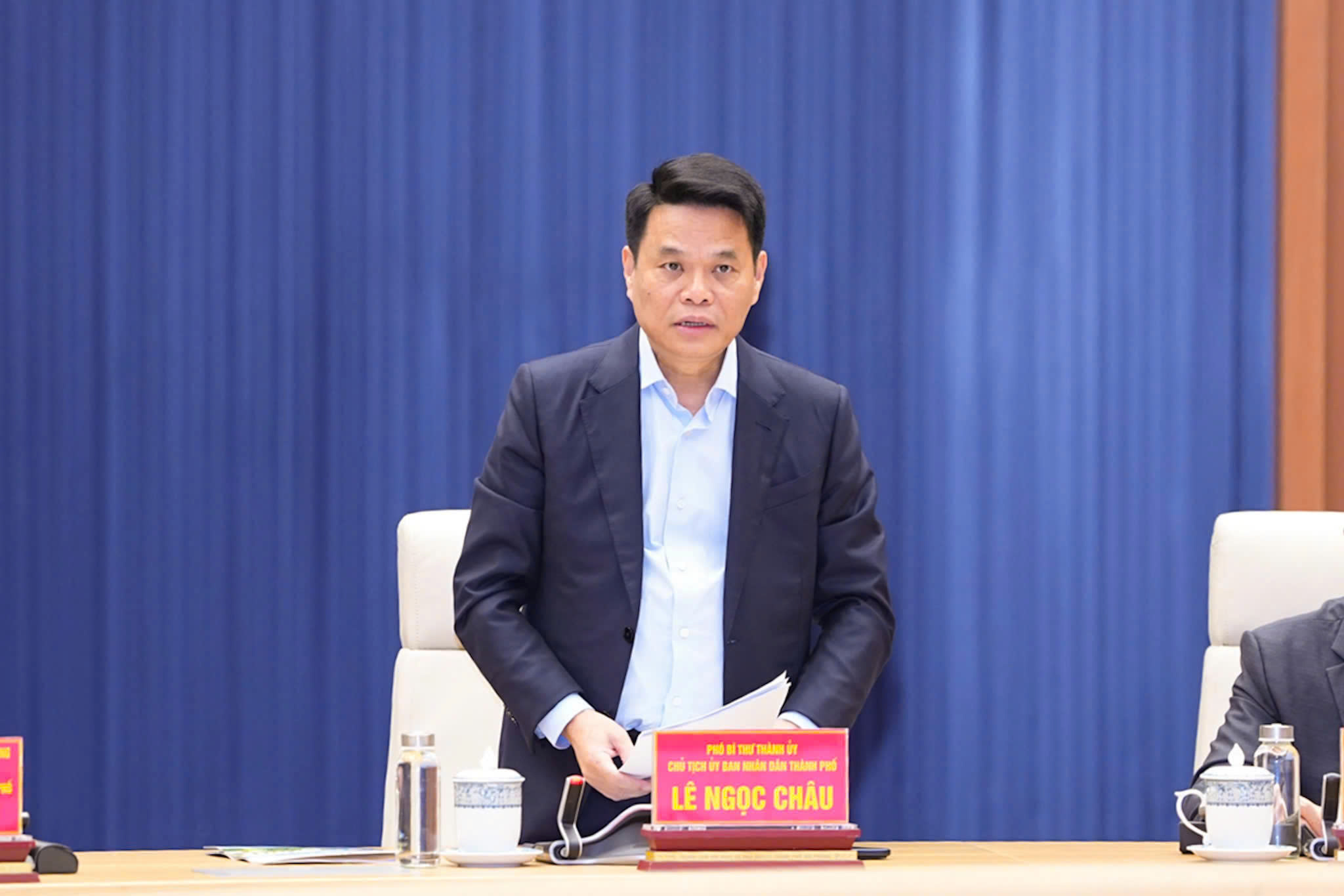 Ông Lê Ngọc Châu, Chủ tịch UBND TP Hải Phòng báo cáo tại buổi làm việc