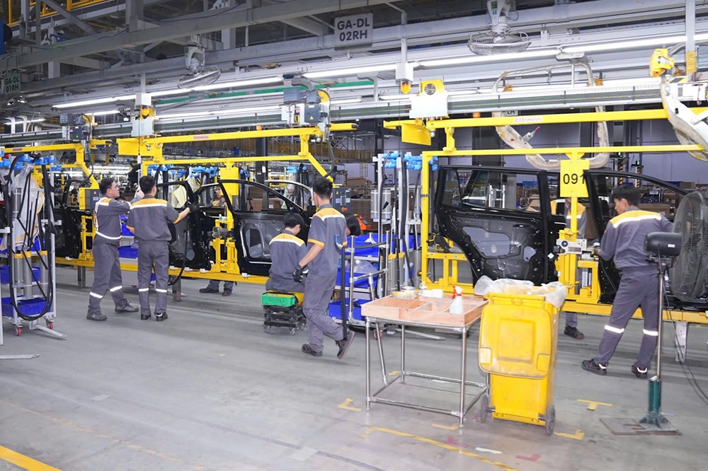 Tổ hợp Nh&agrave; m&aacute;y sản xuất &ocirc; t&ocirc; VinFast