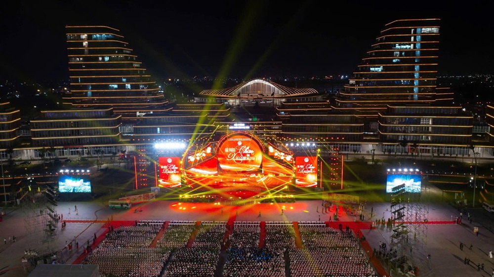 Chương tr&igrave;nh nghệ thuật &ldquo;Hải Ph&ograve;ng Ch&agrave;o Xu&acirc;n B&iacute;nh Ngọ - 2026&rdquo; tại Trung t&acirc;m Ch&iacute;nh trị - H&agrave;nh ch&iacute;nh Th&agrave;nh phố Hải Ph&ograve;ng