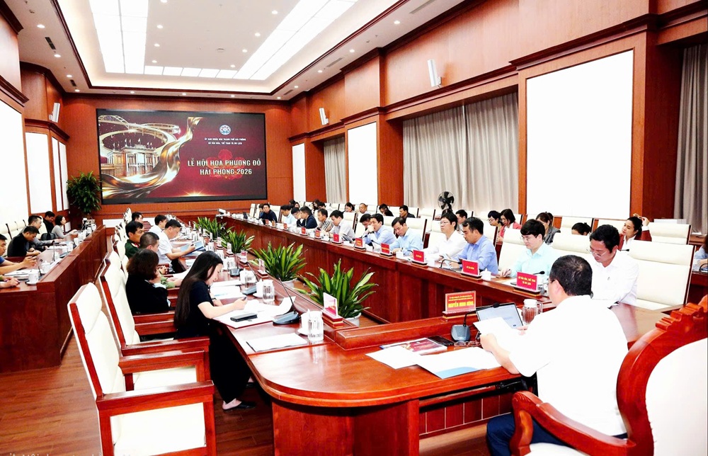 To&agrave;n cảnh cuộc họp