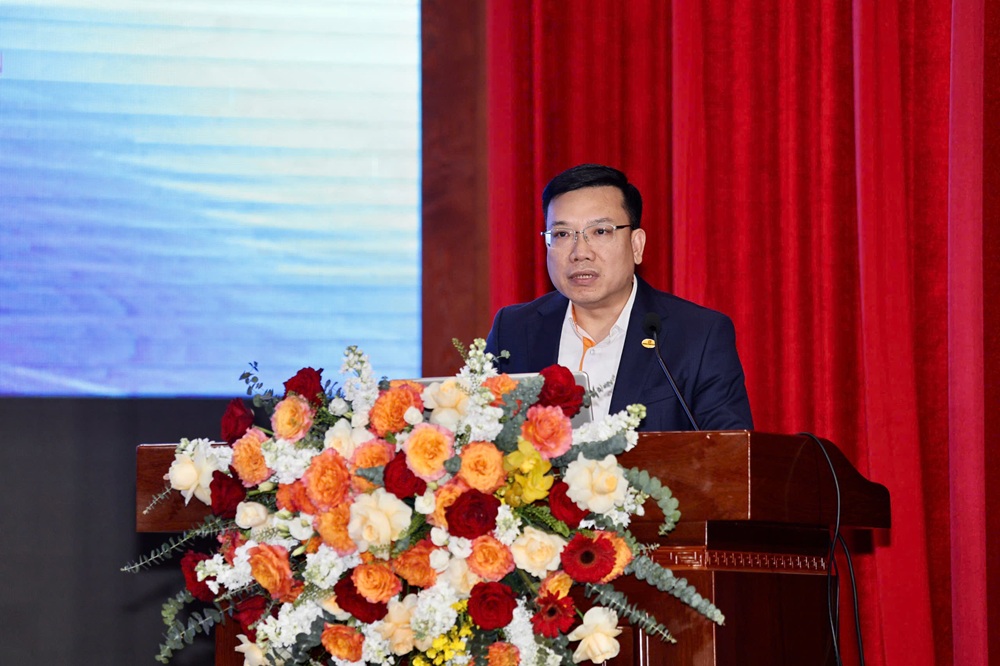 &Ocirc;ng Vũ Hồ Ninh, Gi&aacute;m đốc khu vực miền Bắc Beelogistics chia sẻ tại Hội nghị