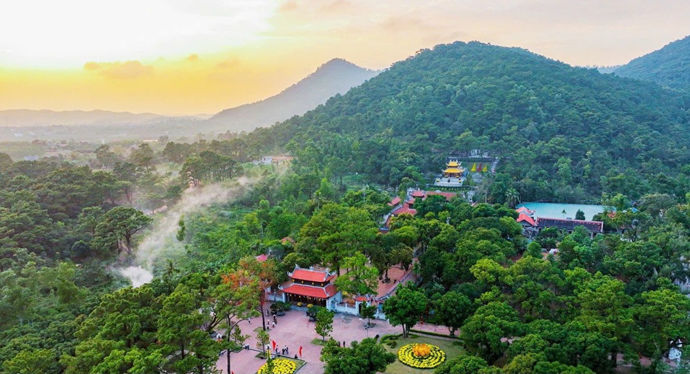 Côn Sơn - Kiếp Bạc