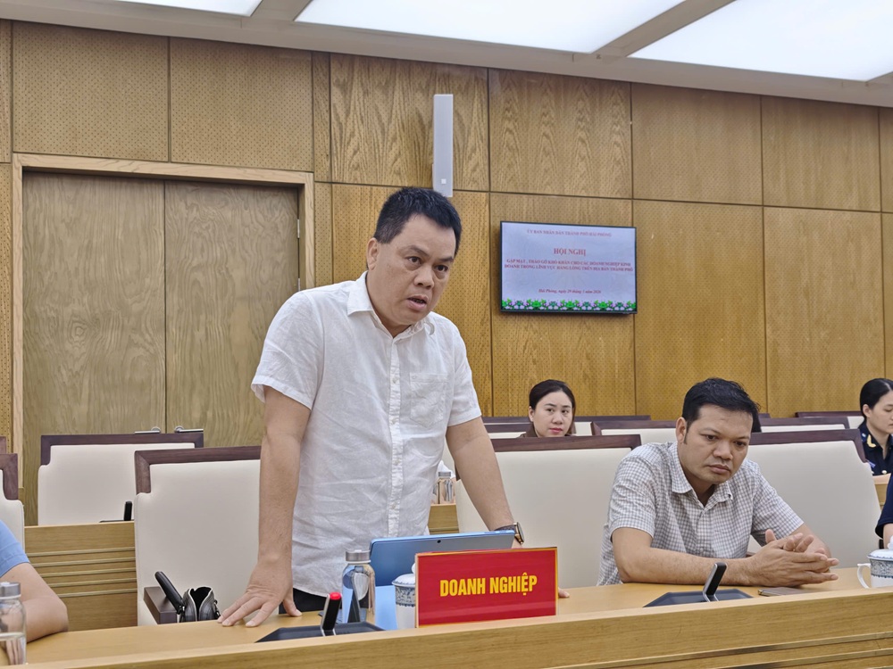 &Ocirc;ng Nguyễn Thế Phong, Ph&oacute; gi&aacute;m đốc Petrolimex Hải Ph&ograve;ng 