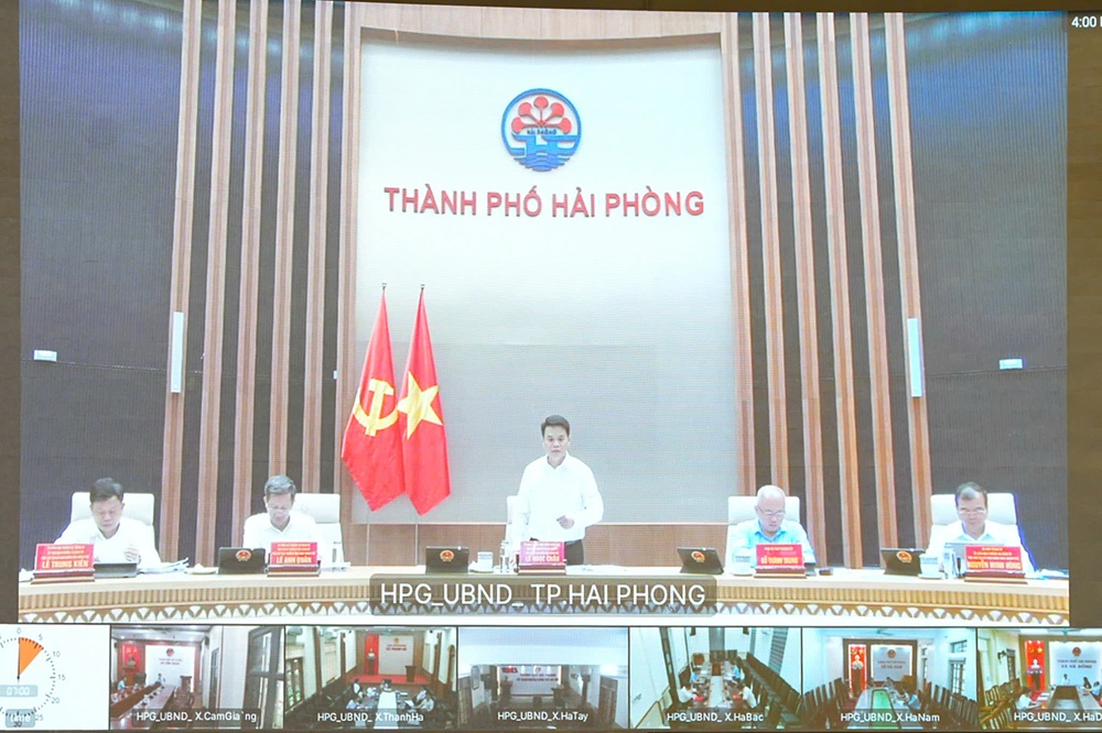 Hội nghị được tổ chức trực tiếp kết hợp trực tuyến đến c&aacute;c điểm cầu cấp x&atilde; nhằm đ&aacute;nh gi&aacute; kết quả thực hiện nhiệm vụ Qu&yacute; I v&agrave; định hướng c&aacute;c giải ph&aacute;p trọng t&acirc;m cho thời gian tới