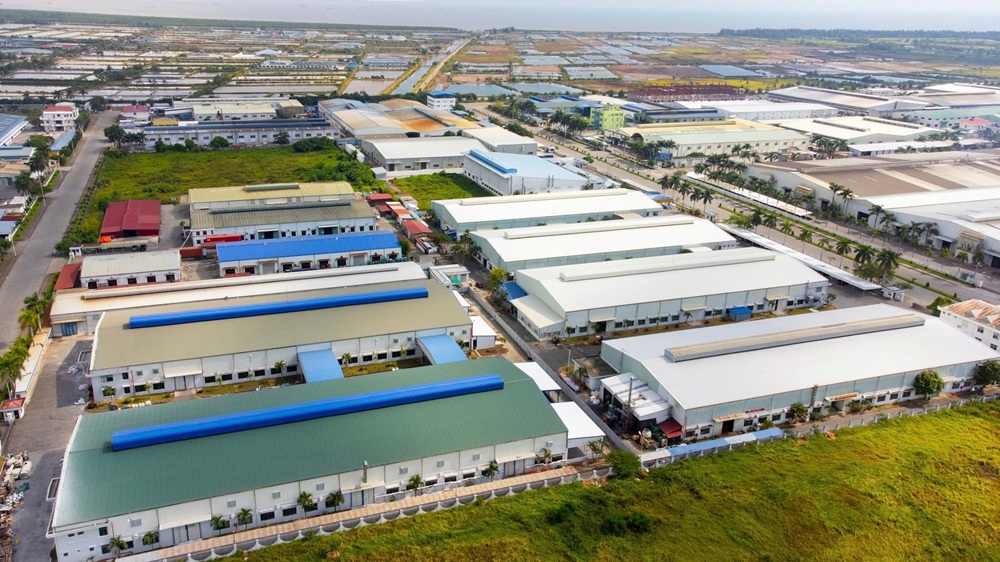 Hải Ph&ograve;ng đẩy mạnh thu h&uacute;t đầu tư v&agrave;o c&aacute;c khu c&ocirc;ng nghiệp, khu kinh tế. Trong ảnh, Khu c&ocirc;ng nghiệp Nam Đ&igrave;nh Vũ
