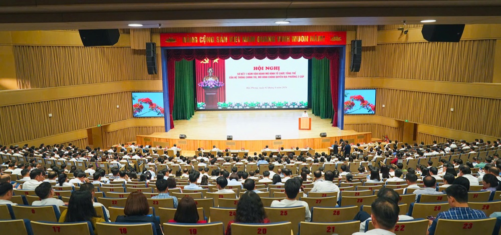 Hội nghị sơ kết 1 năm vận h&agrave;nh m&ocirc; h&igrave;nh tổ chức tổng thể của hệ thống ch&iacute;nh trị, m&ocirc; h&igrave;nh ch&iacute;nh quyền địa phương 2 cấp
