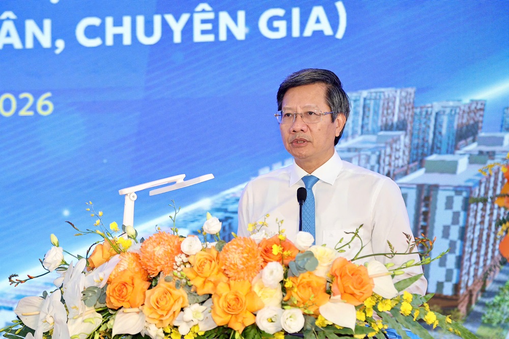 &Ocirc;ng L&ecirc; Anh Qu&acirc;n, Ph&oacute; chủ tịch Thường trực UBND TP. Hải Ph&ograve;ng ph&aacute;t biểu tại lễ khởi c&ocirc;ng