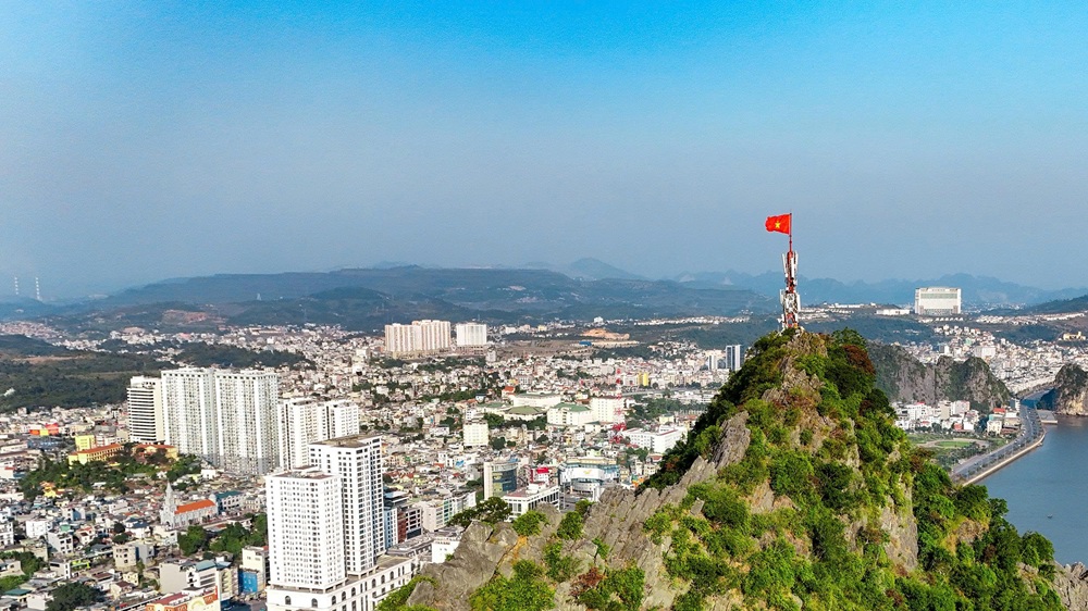 Một góc đô thị tỉnh Quảng Ninh hiện nay. Ảnh: Hùng Sơn