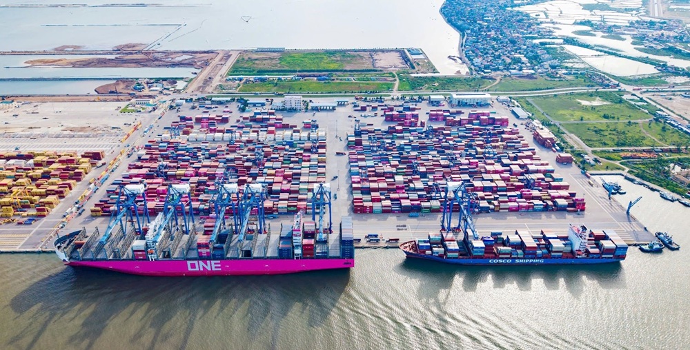 Nghị quyết số 11-NQ/TU xác định mục tiêu tăng trưởng GRDP năm 2026 từ 13% trở lên, giai đoạn 2026 - 2030 đạt bình quân 13 - 14%/năm. Ảnh: Lê Dũng