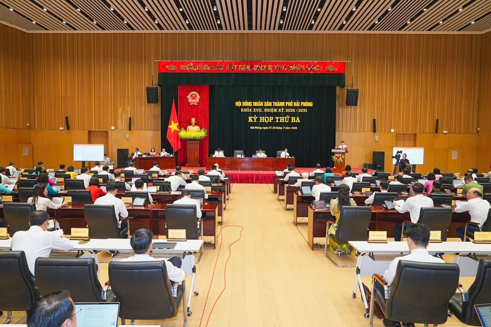 Quang cảnh Kỳ họp thứ 3