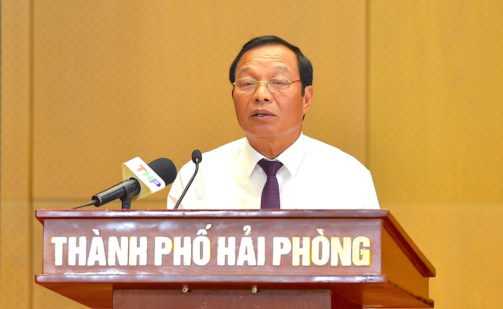 &Ocirc;ng L&ecirc; Văn Hiệu, Ph&oacute; B&iacute; thư Th&agrave;nh ủy, Chủ tịch HĐND TP. Hải Ph&ograve;ng ph&aacute;t biểu bế mạc Kỳ họp