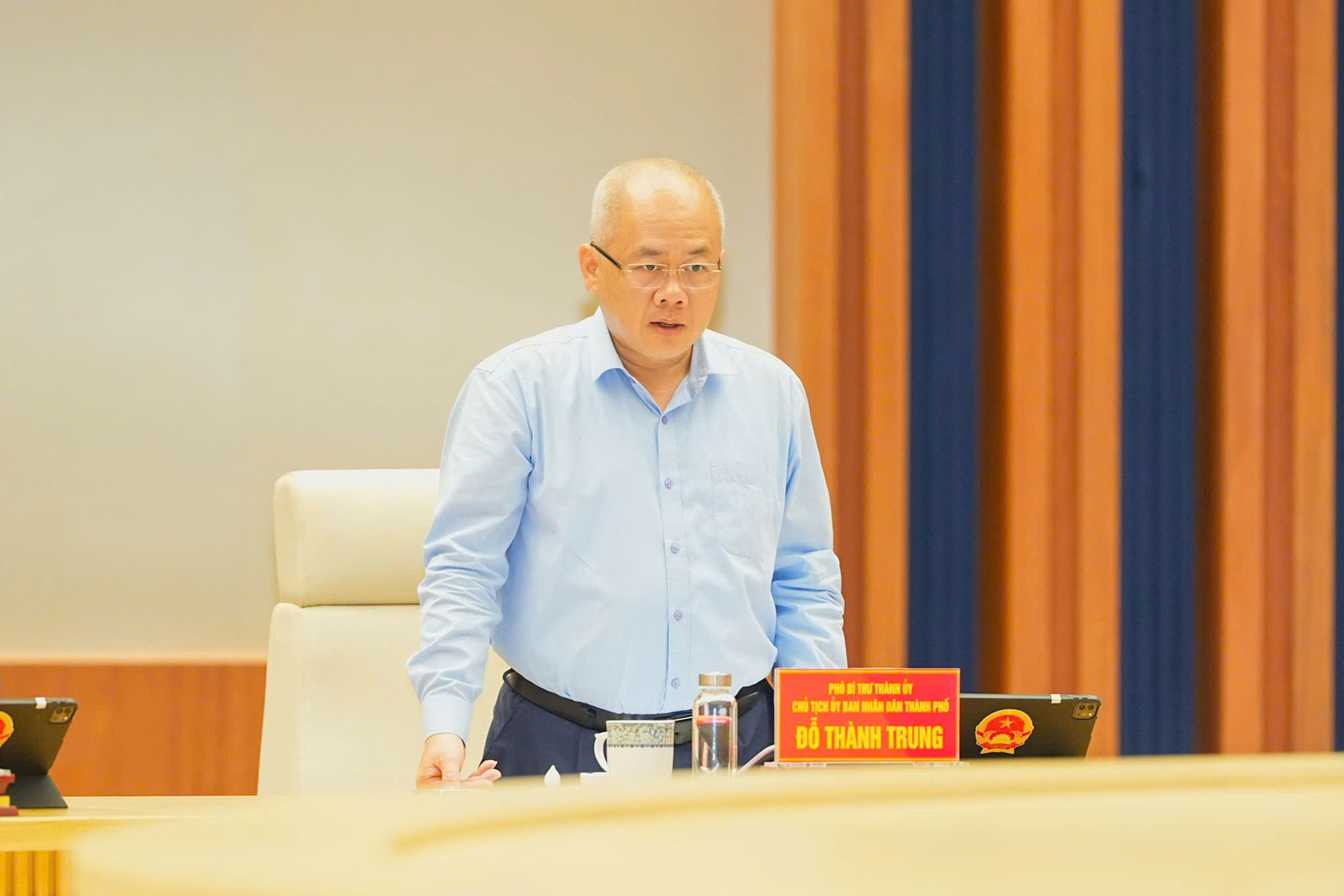 Ông Đỗ Thành Trung, Chủ tịch UBND TP. Hải Phòng phát biểu kết luận Phiên họp