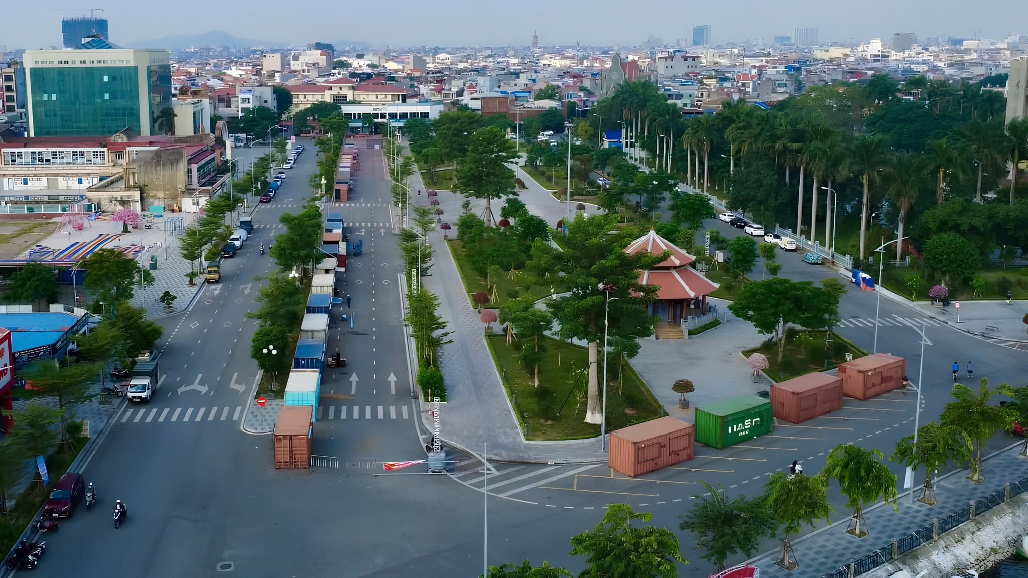 Ng&agrave;y 30/10 tới đ&acirc;y, TP. Hải Ph&ograve;ng sẽ ch&iacute;nh thức đưa Tuyến phố thương mại, văn h&oacute;a v&agrave; ẩm thực đ&ecirc;m tại khu vực 53 Lạch Tray (phường Gia Vi&ecirc;n) v&agrave;o hoạt động