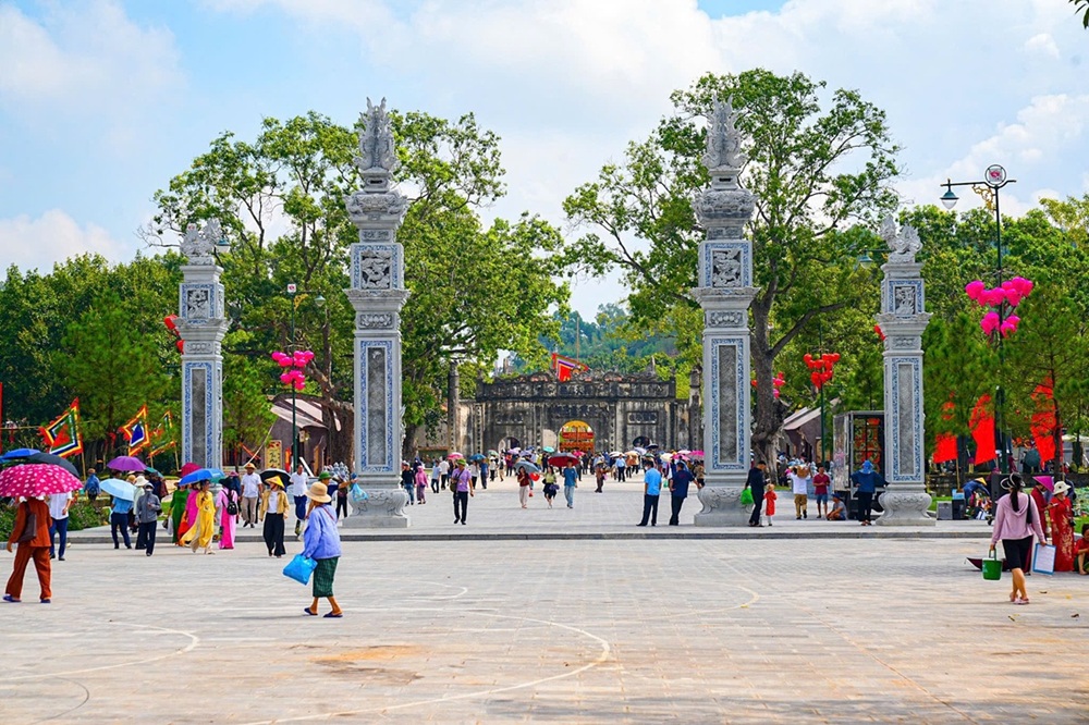 Khu di t&iacute;ch C&ocirc;n Sơn - Kiếp Bạc. Ảnh: Nguyễn Hạnh
