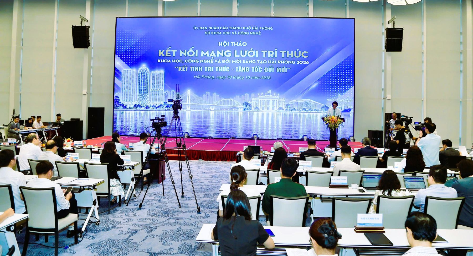 Quang cảnh Hội thảo