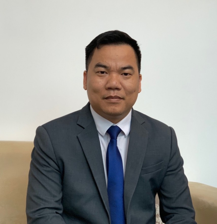 Ông Nguyễn Văn Văn, Tổng giám đốc Công ty CP Dịch vụ và Địa ốc Đất Xanh Duyên Hải