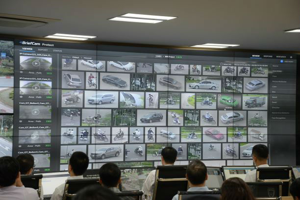 Hệ thống tích hợp camera và cảm biến ứng dụng trí tuệ nhân tạo AI tại Trung tâm điều hành thành phố thông minh của tỉnh Quảng Ninh.