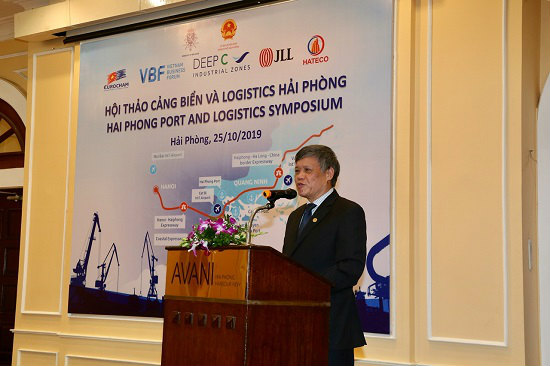 Ông Nguyễn Xuân Bình, Phó Chủ tịch UBND thành phố Hải Phòng phát biểu tại hội thảo. Ảnh - Minh Thu.