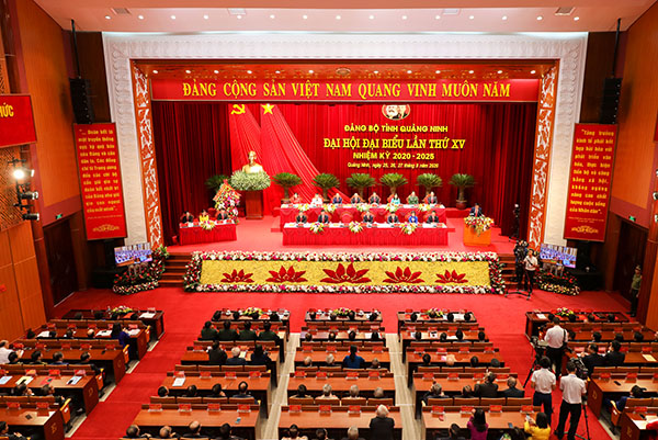 Đại hội đại biểu Đảng bộ tỉnh Quảng Ninh lần thứ XV chính thức khai mạc sáng 26/9/2020.