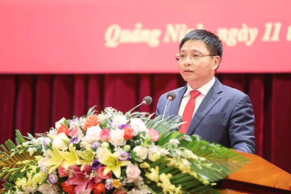 Nguyễn Văn Thắng bày tỏ cảm ơn sự quan tâm, tin tưởng của Bộ Chính trị, sự yêu thương, đùm bọc của đồng chí, đồng bào trong suốt quá trình công tác của mình tại Quảng Ninh.