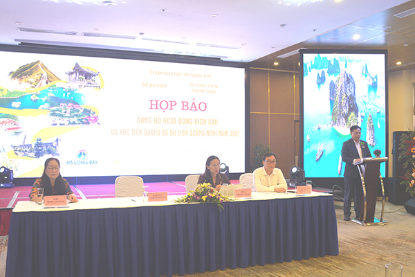 Ông Phạm Ngọc Thuỷ, Giám đốc Sở Du lịch Quảng Ninh thông tin về chương trình kích cầu du lịch năm 2021 của Quảng Ninh