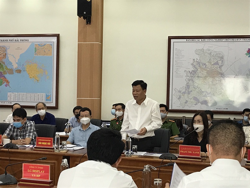 Ông Lê Trung Kiên, Trưởng ban Heza kết luận tổng kết đợt diễn tập phòng, chống Covid-19 tại 3 doanh nghiệp lớn trong KCN.