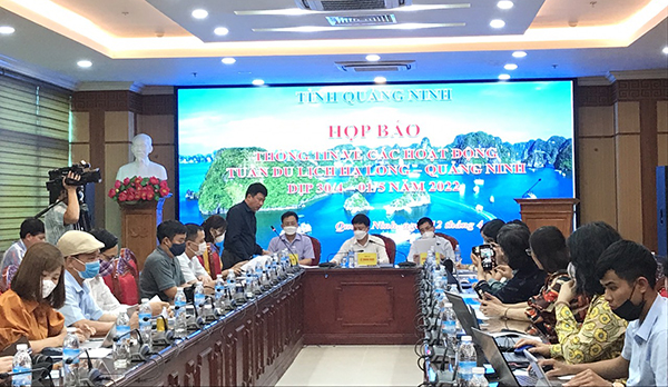 Họp báo thông tin về các hoạt động của Tuần du lịch Hạ Long - Quảng Ninh 2022