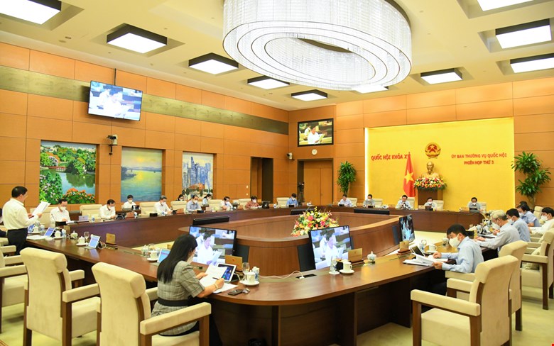 Chính thức ban hành nghị quyết miễn, giảm thuế cho người dân, doanh nghiệp