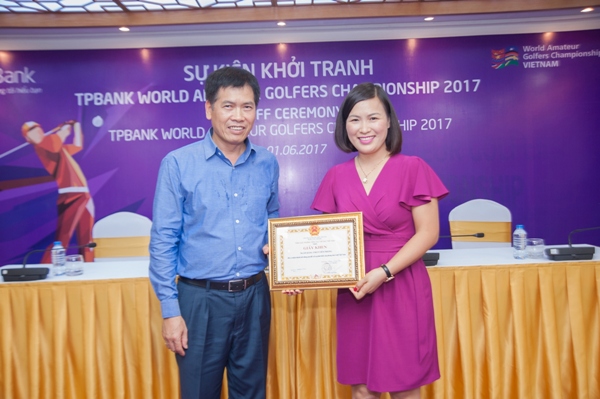 TPBank được Tổng cục Thể dục Thể thao trao giấy khen vì có thành tích đóng góp cho phát triển phong trào golf tại Việt Nam