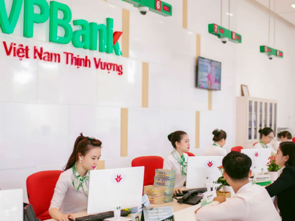 Hiện VPBank đang dẫn đầu khối ngân hàng TMCP tư nhân về lợi nhuận 