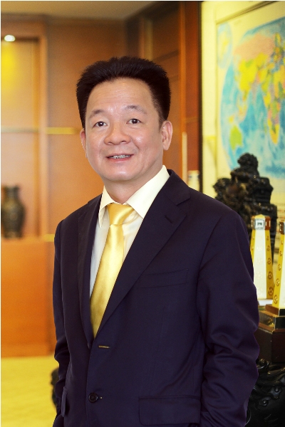 Ông Đỗ Quang Hiển, Chủ tịch HĐQT SHB