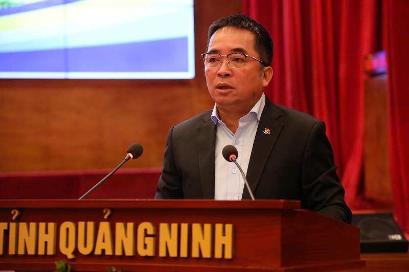 Phó Giám đốc Sở Văn hóa, Thể thao và Du lịch Nguyễn Thanh Tùng chia sẻ tại tọa đàm