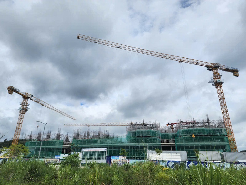 hiện to&agrave;n tỉnh c&oacute; 19 Dự &aacute;n nh&agrave; ở x&atilde; hội đ&atilde; v&agrave; đang được triển khai. Ảnh Tiến Dũng
