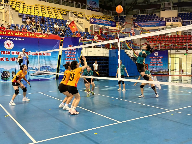 Ở cấp th&agrave;nh phố, Đại hội quy tụ tr&ecirc;n 3.500 VĐV tranh t&agrave;i ở 18 m&ocirc;n thể thao