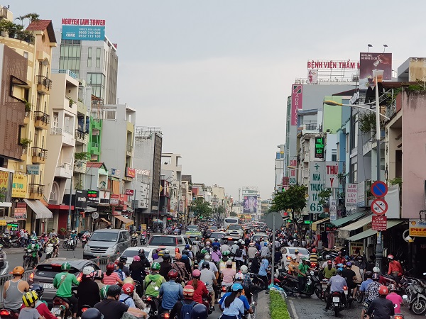 tổng kinh phí phí thực hiện trong giai đoạn 2021 - 2030 vào gần 393.800 tỷ đồng. Trong đó, ngân sách Nhà nước là hơn 47.640 tỷ đồng ưu tiên dành cho phát triển vận tải hành khách công cộng.