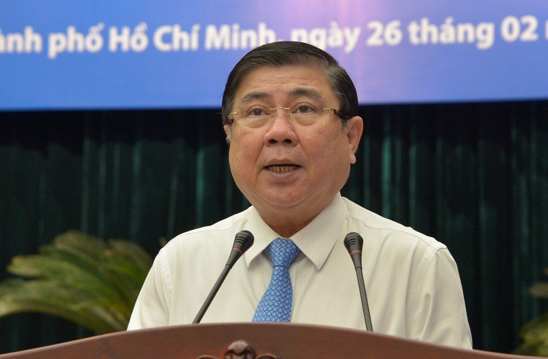 Ông Nguyễn Thành Phong, Chủ tịch UBND TP.HCM phát hiểu tại buổi đối thoại