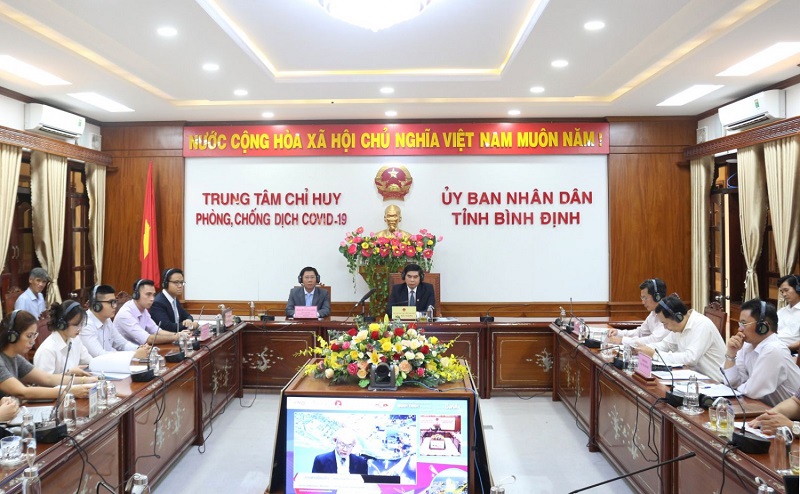 UBND tỉnh Bình Định phối hợp với Tổng Công ty Becamex IDC và Liên đoàn các ngành công nghiệp Thái Lan tổ chức Hội thảo xúc tiến đầu tư với các doanh nghiệp Thái Lan bằng hình thức trực tiếp và trực tuyến.