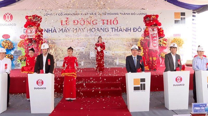 Trong năm 2023, Nhà máy may Hoàng Thành Đô Lương được xây dựng trên diện tích đất 12,87 ha với tổng vốn đầu tư 650 tỷ đồng