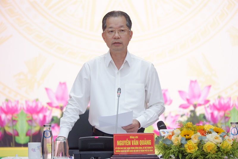 Bí thư Thành ủy Nguyễn Văn Quảng phát biểu tại buổi làm việc.