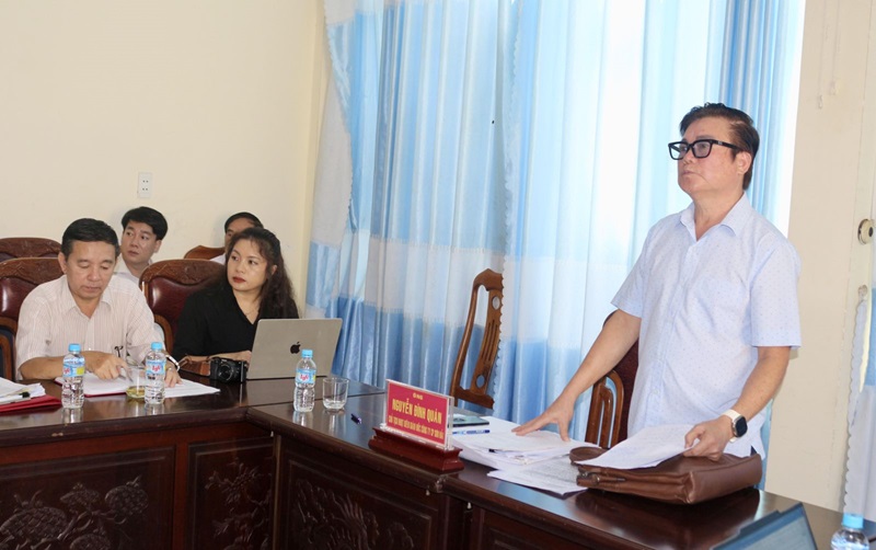Ông Nguyễn Định Quán nêu ý kiến tại buổi làm việc