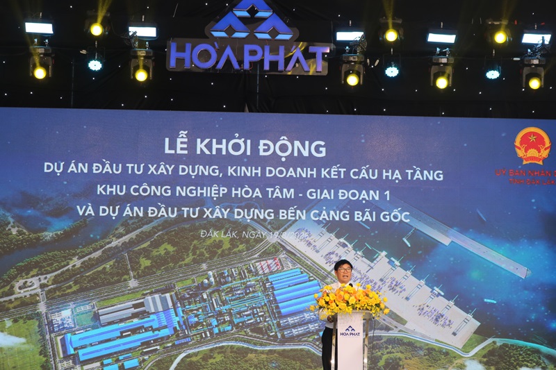 Ông Trần Đình Long, Chủ tịch Tập đoàn Hòa Phát phát biểu tại lễ khởi động.