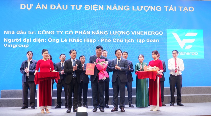 ông Lê Khắc Hiệp, Phó chủ tịch Tập đoàn Vingroup và đại diện Công ty cổ phần Năng lượng Vinenergo