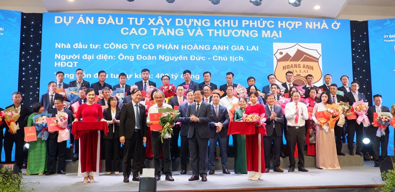 Dự án Xây dựng Khu phức hợp nhà ở cao tầng và thương mại Phù Đổng có diện tích 0,7 ha, vốn đầu tư khoảng 400 tỷ đồng.
