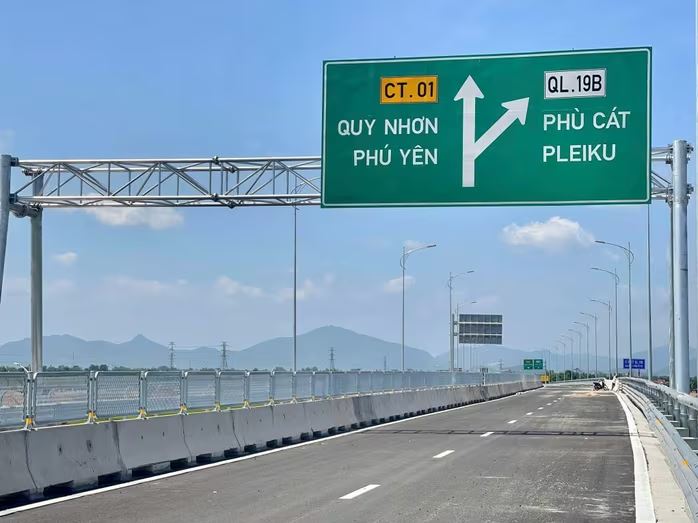 Nhiều đoạn trên Cao tốc Hoài Nhơn - Quy Nhơn đã hoàn thành. Ảnh: Q.Đ.