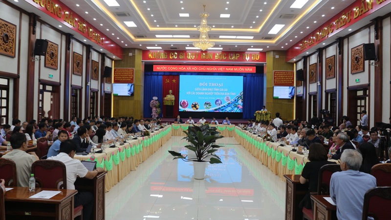 Thời gian qua, lãnh đạo tỉnh Gia Lai tăng cường tổ chức các hội nghị đối thoại với doanh nghiệp để tháo gỡ khó khăn.
