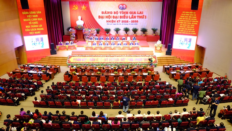 Đại hội Đại biểu Đảng bộ tỉnh Gia Lai lần thứ I, nhiệm kỳ 2025 - 2030 đã thông qua 33 chỉ tiêu chủ yếu của giai đoạn mới.